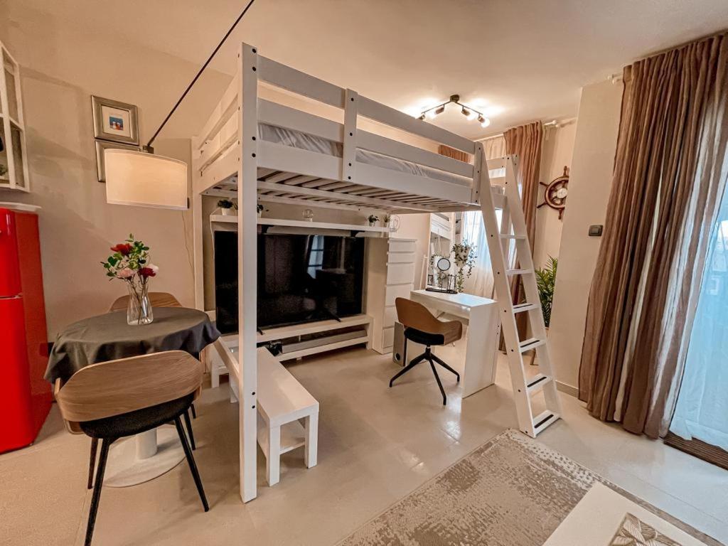 Sunset Apartments 볼 외부 사진